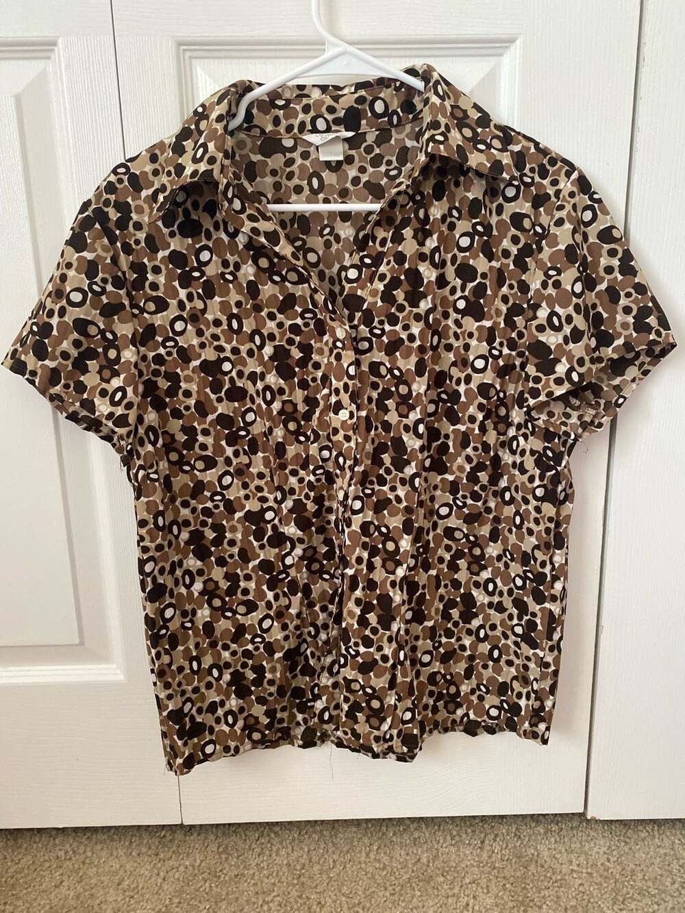 Christopher & Banks Brown Geometric Bubble Print Short Sleeve Button Down Blouse